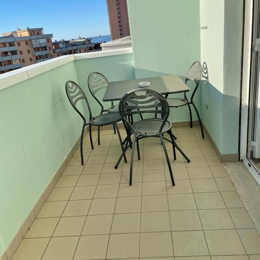 Oltre L'Orizzonte Apartment แฟร์โม ภายนอก รูปภาพ