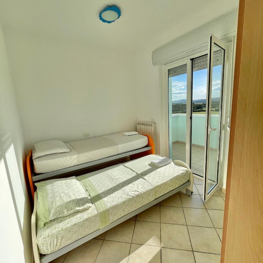 Oltre L'Orizzonte Apartment แฟร์โม ภายนอก รูปภาพ