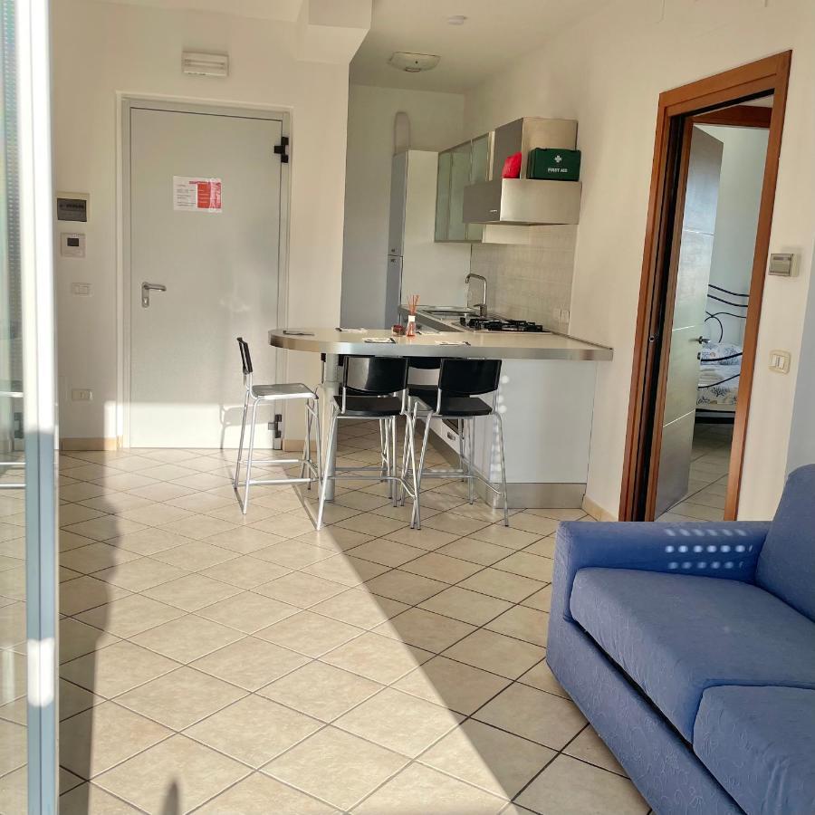 Oltre L'Orizzonte Apartment แฟร์โม ภายนอก รูปภาพ