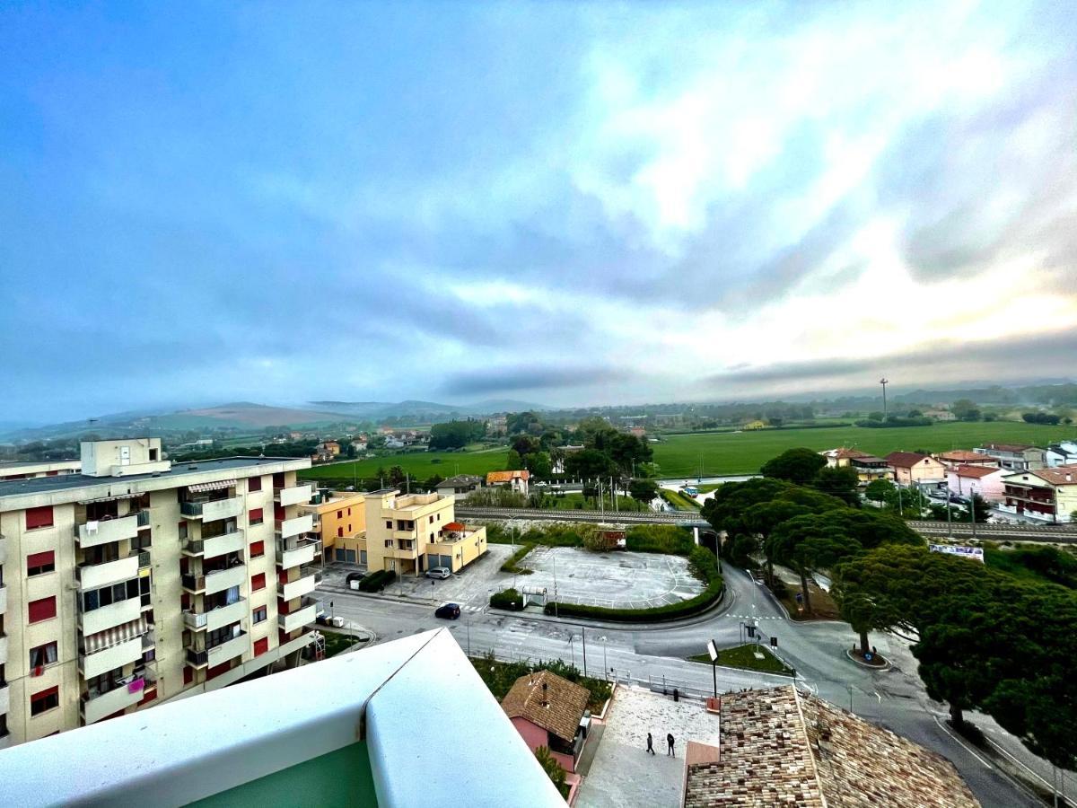 Oltre L'Orizzonte Apartment แฟร์โม ภายนอก รูปภาพ